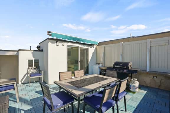 O2308B - Pier View Rooftop - Image 1